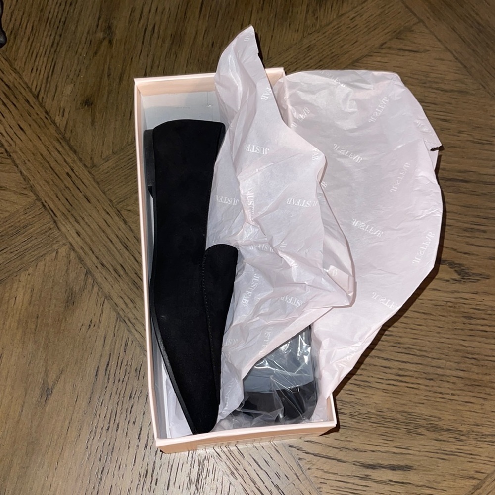 Black flats